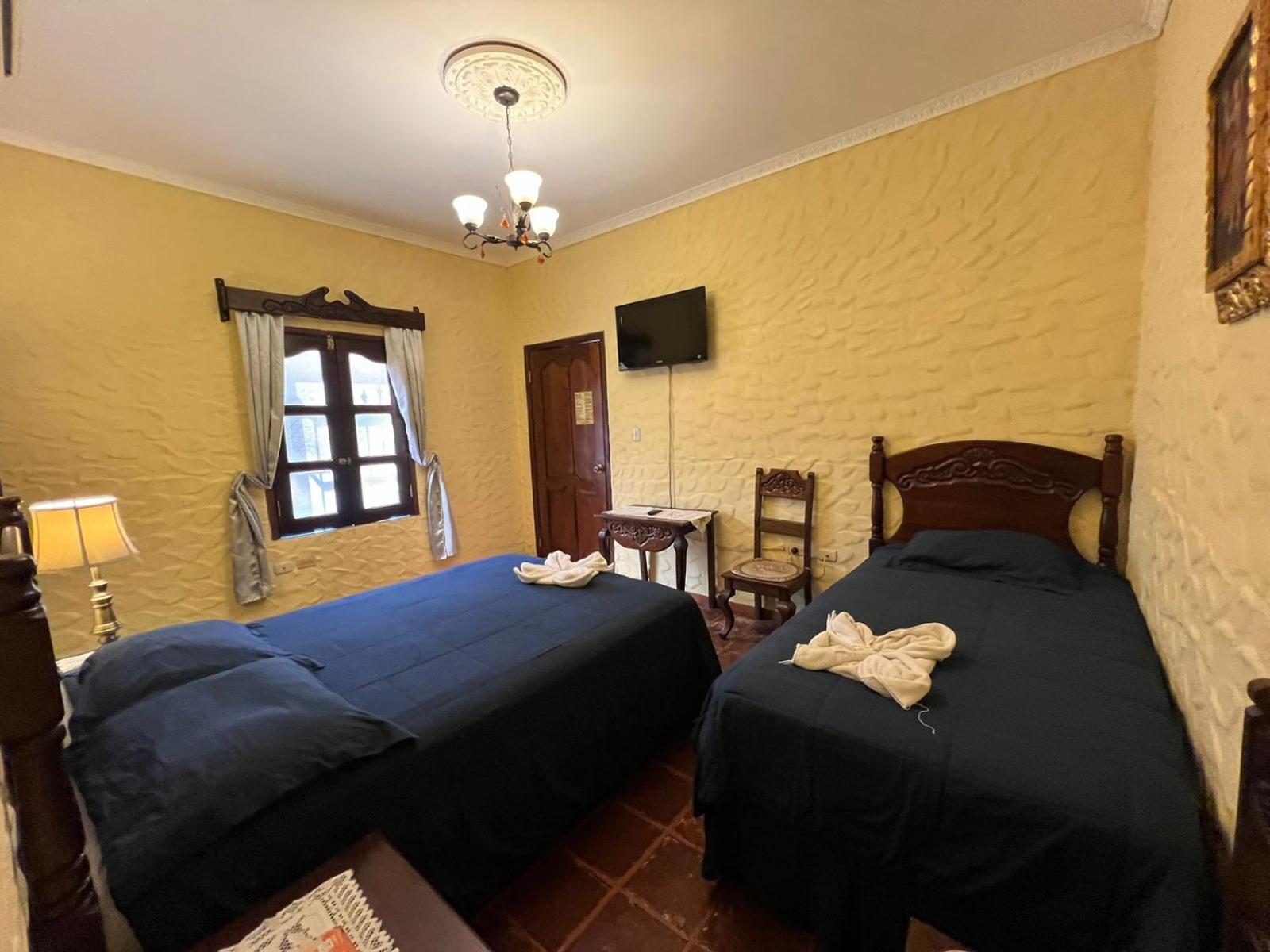 Hotel Caxa Real Комаягуа Екстер'єр фото