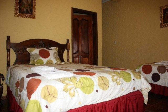 Hotel Caxa Real Комаягуа Екстер'єр фото