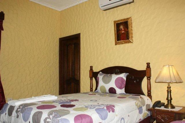 Hotel Caxa Real Комаягуа Екстер'єр фото