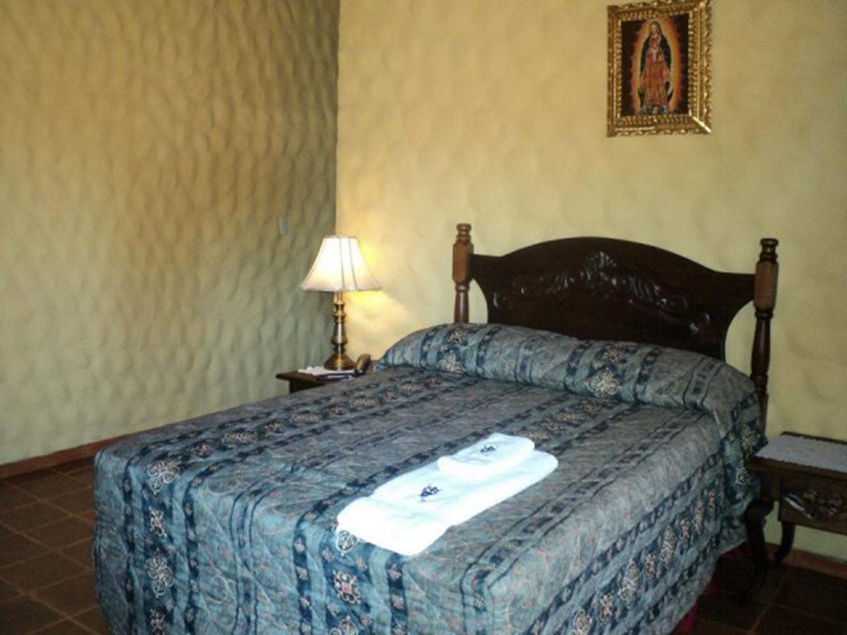 Hotel Caxa Real Комаягуа Екстер'єр фото
