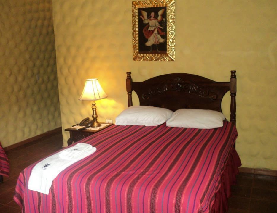 Hotel Caxa Real Комаягуа Екстер'єр фото