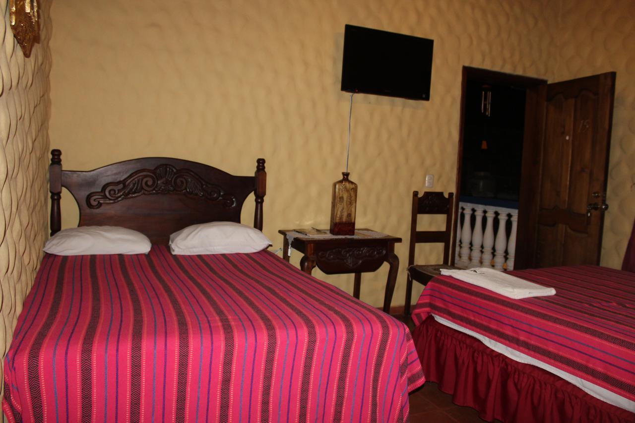 Hotel Caxa Real Комаягуа Екстер'єр фото